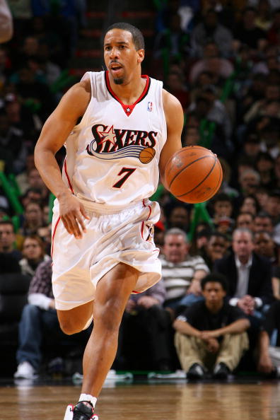 教表现为何 教表现为何